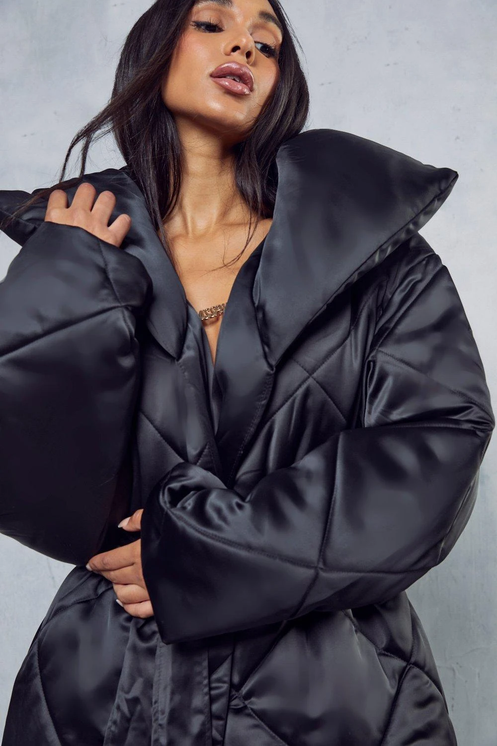 Belted Oversized Quilted Coat 4 Belted Oversized Quilted Coat - Image 2