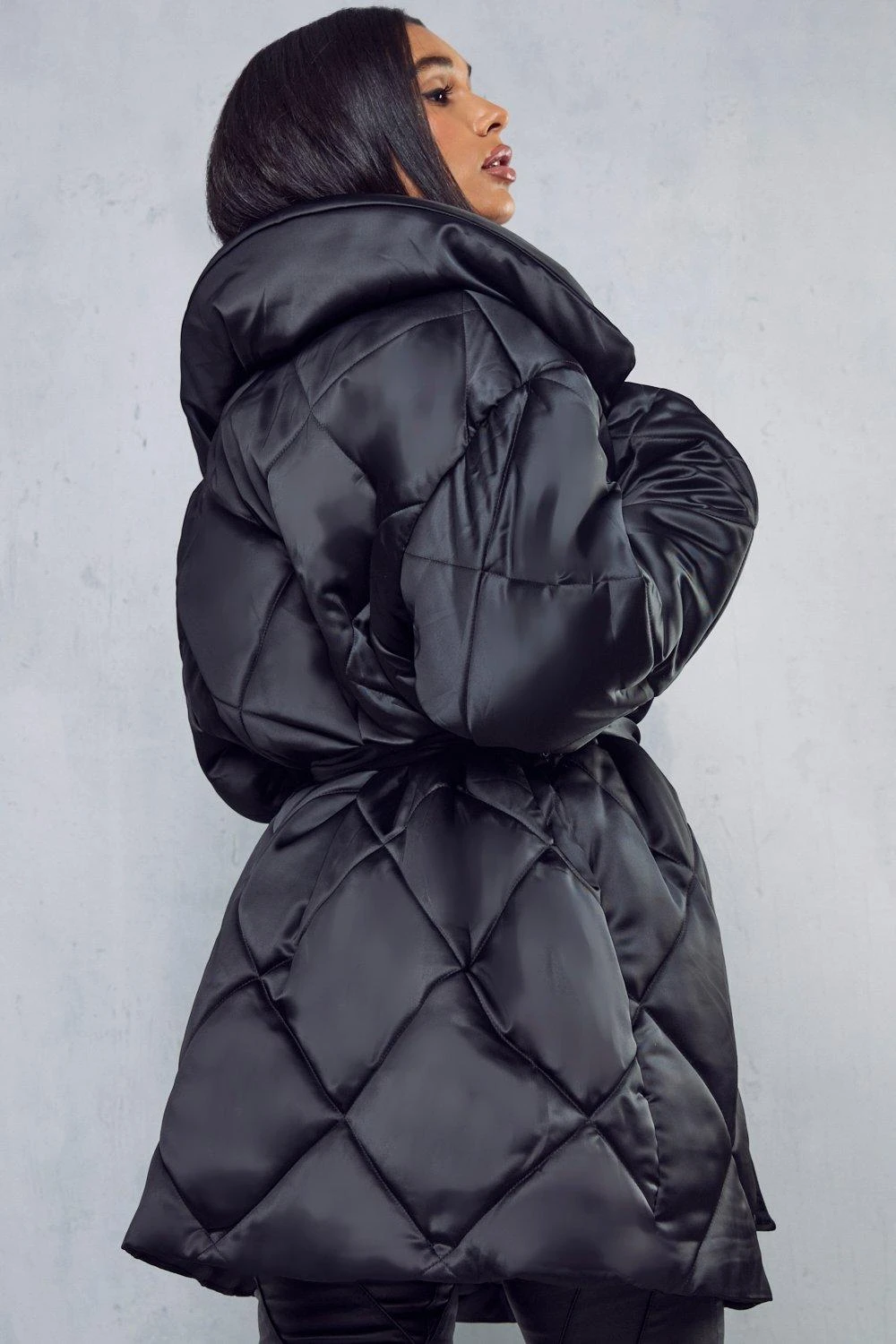 Belted Oversized Quilted Coat 5 Belted Oversized Quilted Coat - Image 3