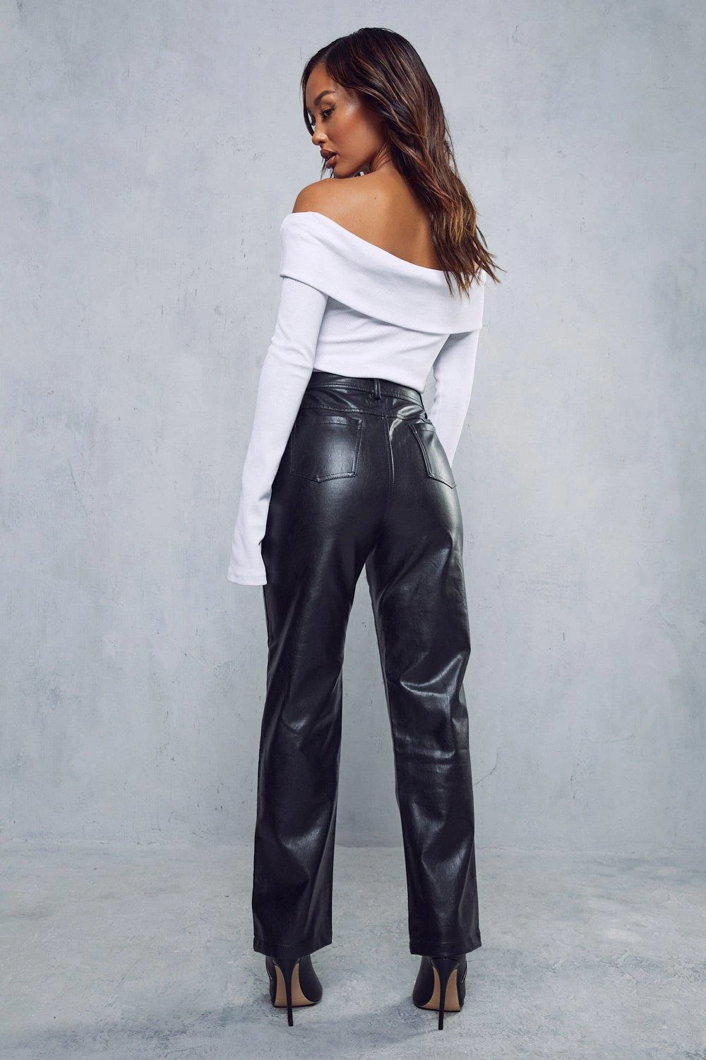Leather Look High Waisted Straight Leg Trousers 4 Leather Look High Waisted Straight Leg Trousers - Image 3