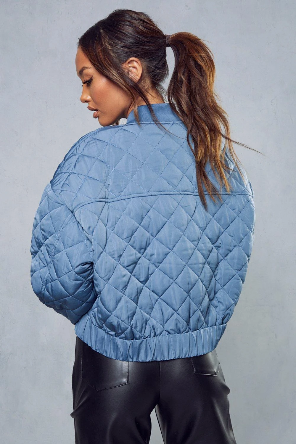 Quilted Oversized Bomber Jacket 5 Quilted Oversized Bomber Jacket - Image 3