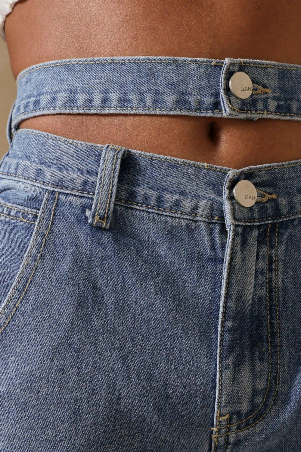 The 'It' Jean 8 The 'It' Jean - Image 6