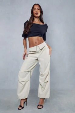 Folded Waist Pleated Trouser