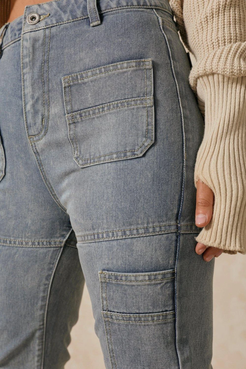 Cargo Pocket Detail Baggy Jeans 4 Cargo Pocket Detail Baggy Jeans - Image 2