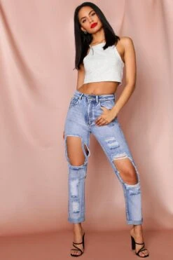 Extreme Distressed Mom Jean